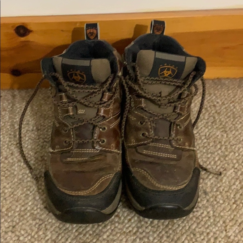Ariat waterproof hiking boots
